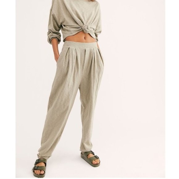 Free People Beach Culver City Pleated Sweatpants Joggers Taupe Green Gray Size S - Picture 13 of 13